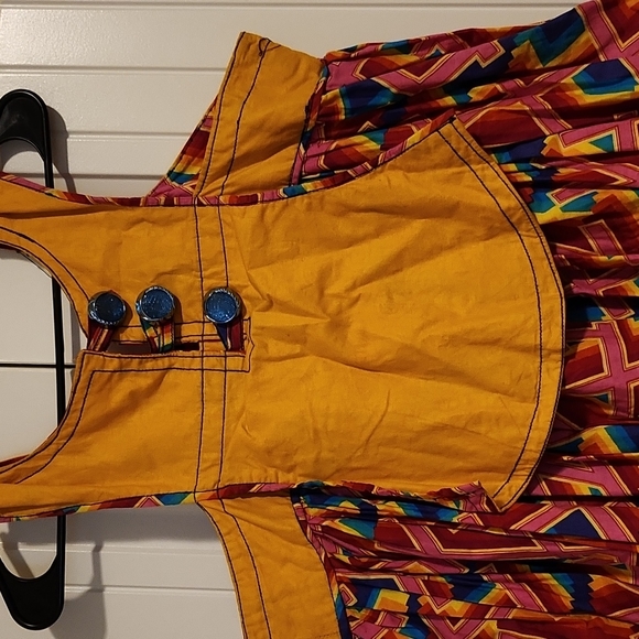 African dress - Picture 6 of 7